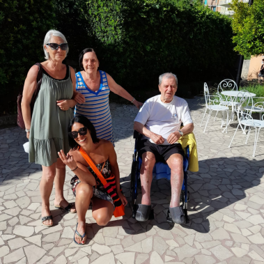 pietra ligure anziani