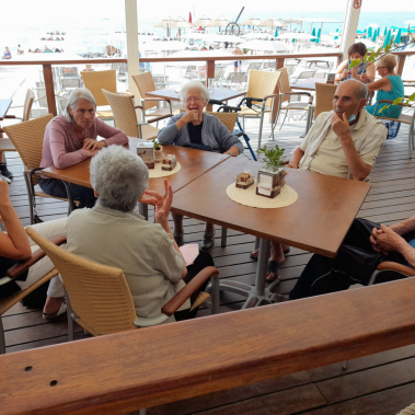 viaggi per anziani mare liguria