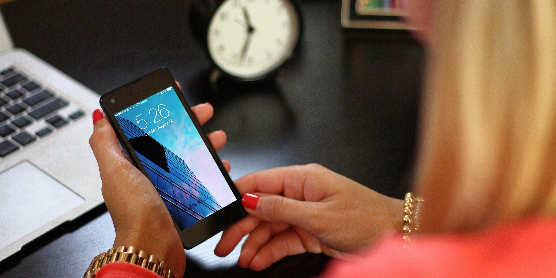 assistente vocale per anziani