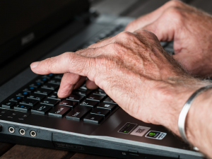 corsi di informatica per anziani