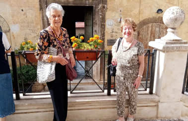 fiuggi signore contente