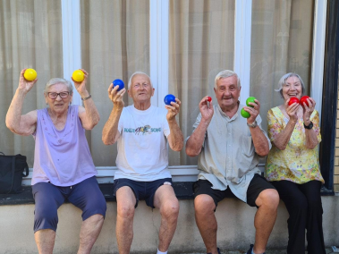 soggiorno di primavera premium lurisia piccolo gruppo felice