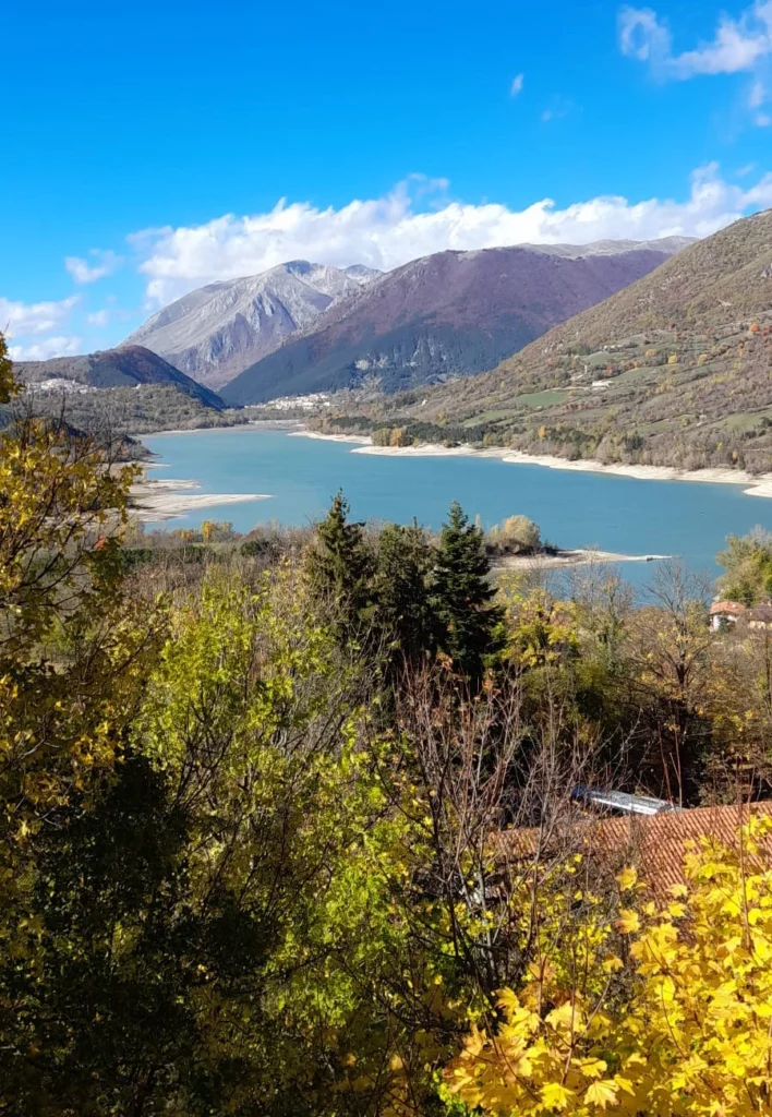 Lago-di-Villetta-Barrea